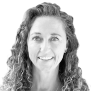 Porträt von Stefanie Riker