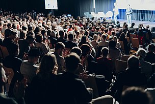 Allgäuer Gründerbühne in der kultBOX Allgäuer Gründerbühne in der kultBOX