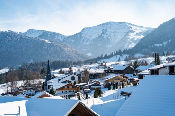 Ortsteil Steibis im Winter_(c) Oberstaufen Tourismus - Leo Schindzielorz