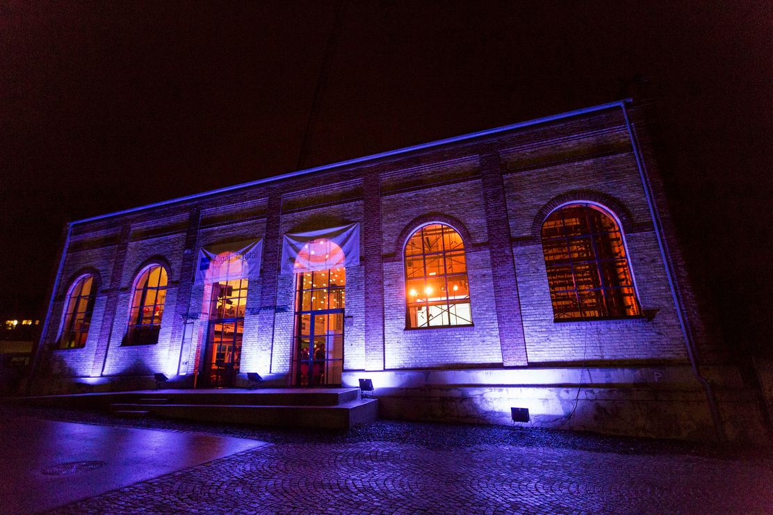 Hochaufloesend_RGB-Allgäuer Gründerbühne 2017 bei Allgäu Digital @Allgäu GmbH, Philip Herzhoff