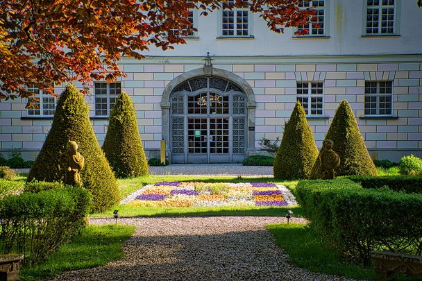 Blick auf Schloss Lautrach