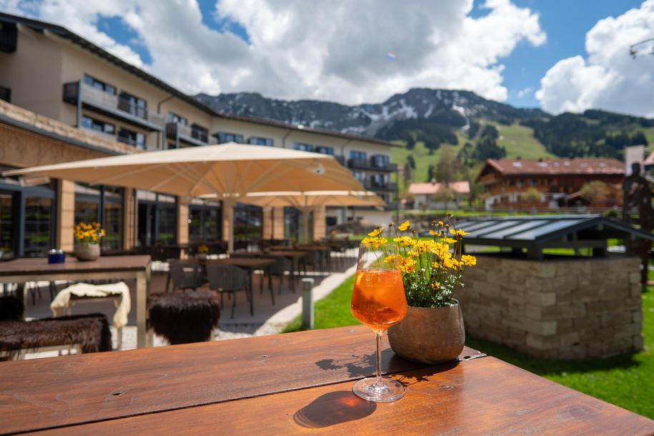 Frühling Terrasse_LR-9